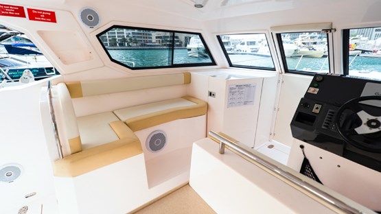 Thunder Silver craft 36ft | AED595/Hour